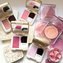 【パーソナルカラー別】50代チークの正解色！失敗しない塗り方&お直し方法