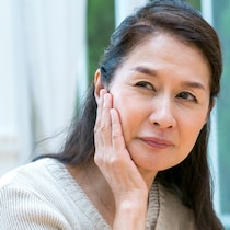 最近「ろれつが回らない」」「口臭が気になる」と感じたら、お口の健康状態をセルフチェックしてみよう