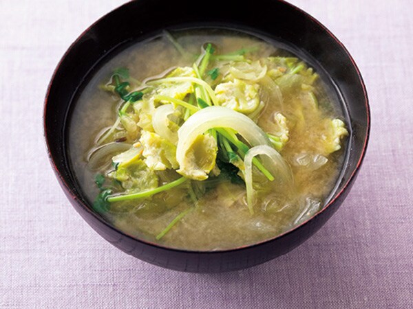 【打ち豆と豆苗のみそ汁】豆パワーを1杯に！