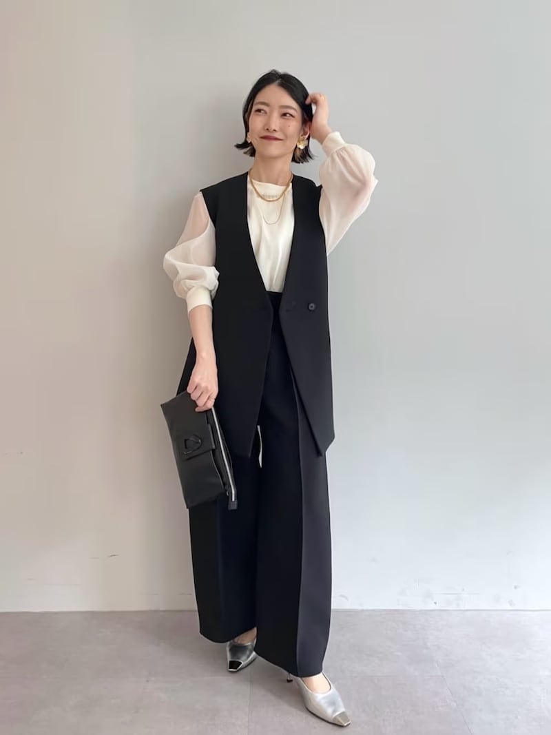 旬のロングベストで体型カバーもスマートに