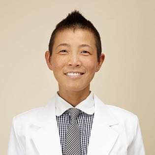 高尾美穂さんのプロフィール