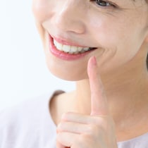 歯が抜ける前に知っておきたい。骨粗しょう症と歯の関係