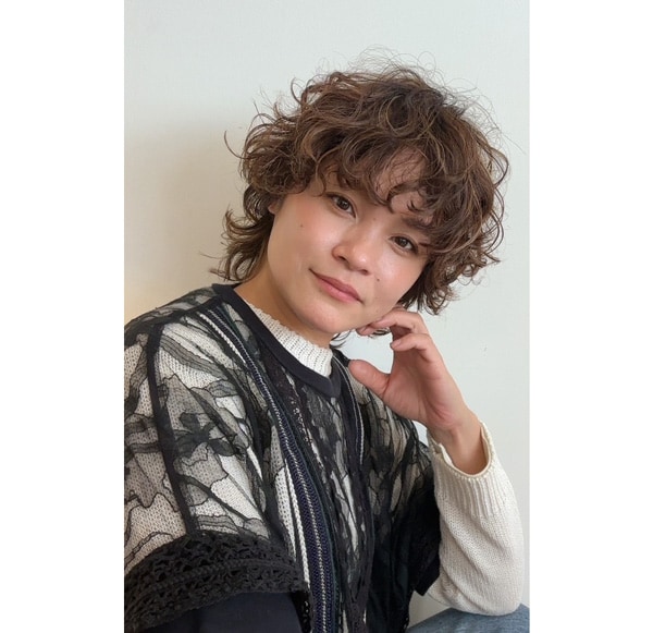 【スタイル2】ボリュームダウンをカバー！軽やかふんわりパーマ