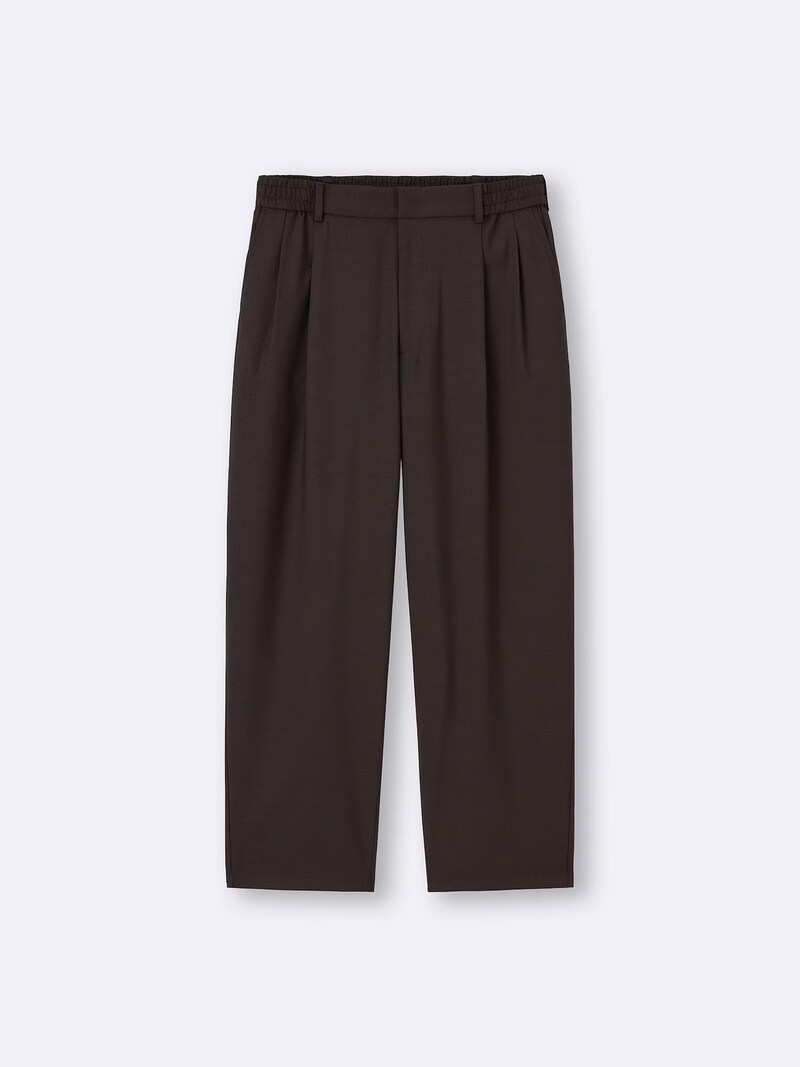 【GU】360度きれいなテーパード型のキャロットスラックス