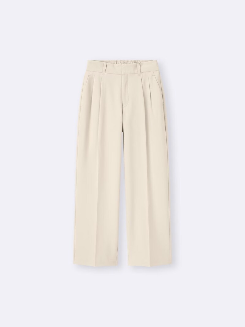 【GU】ベストセラーの「タックワイドパンツ」