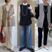 【50代ファッション】春コーデは「ベスト」がおすすめ！ おしゃれで体型カバーも叶う着こなし術