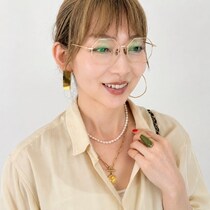 【50代ディナーコーデ】セットアップ×小物で華やぐ大人の洗練スタイル