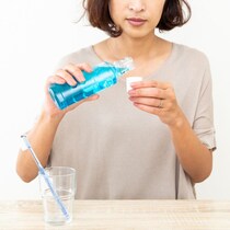 少しの習慣で改善！健康バロメーター「唾液の量」の増やし方