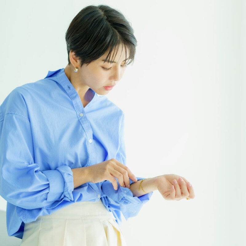 【プロ監修】瞬時に好印象を与える服は？50代からの着こなしがあか抜けるテクニック&コーデ8選