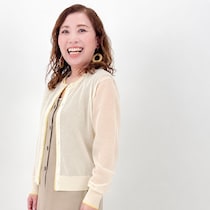 【50代リアルスナップ】“透け感”がちょうどいい！初夏のベージュコーデ