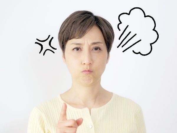 更年期のイライラ…防ぐ対処法はある?医師が解説!