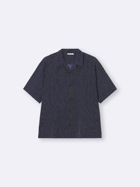 【GU】ドット柄でおしゃれ見えするオープンカラーシャツ