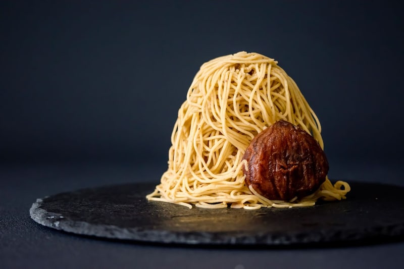 秋の味覚に舌鼓! 阪神百貨店に高知発の栗スイーツ専門店がオープン