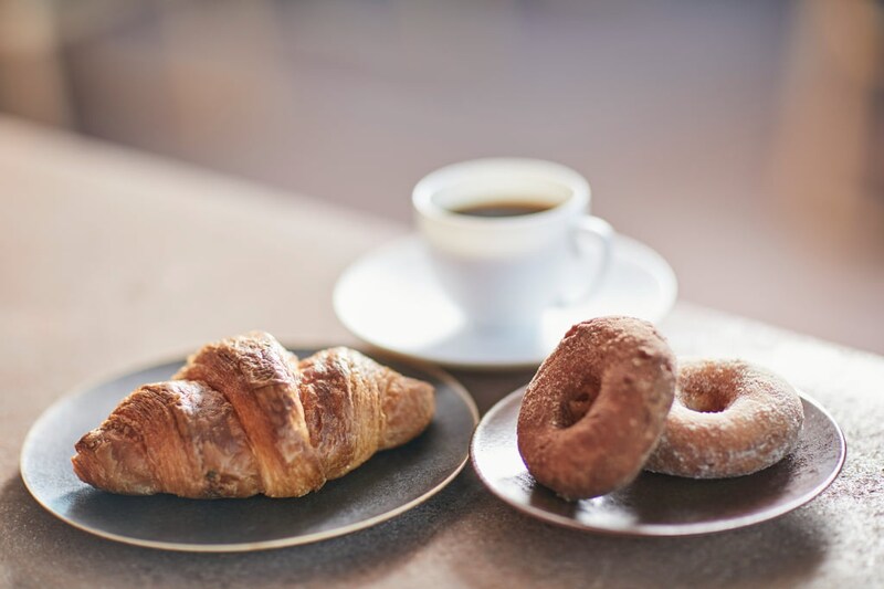 【大阪】30階から大阪市街を一望！ 淀屋橋に使い勝手抜群のカフェ＆バーがオープン