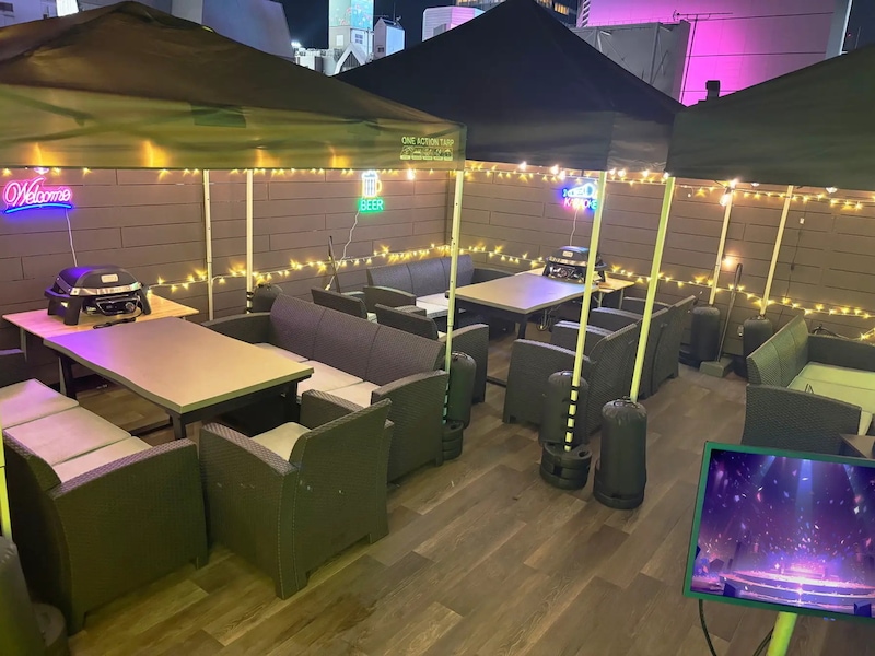 「ジャンカラ」の屋上がグルメ充実の遊び場に変身♡ 「ジャンオク心斎橋店」がオープン！