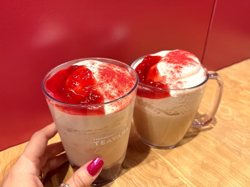 冬のスターバックス ティー & カフェに「ジョイフルメドレー」が登場!関西初デザートも