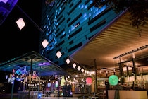 【OMO7大阪】宿泊者限定「OSAKA PIKAPIKA NIGHT」を通年開催！ なにわグルメ、ショーやゲームで遊び尽くそう