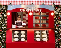 SNSで2380万回再生！“クリスマスケーキバッグ”って？関西で買える7日間