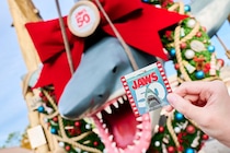 【USJ】あのサメ襲来の恐怖から50年！今だけの限定イベント＆新メニューが登場