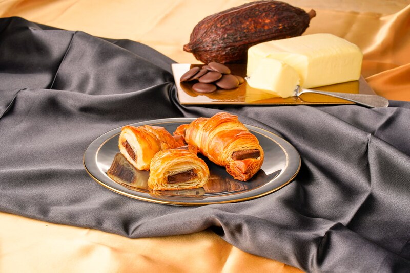 サンマルクカフェから「チョコクロ」に対抗する「⾄⾼のチョコクロ」が発売！ 大阪の一部店舗で先行販売も