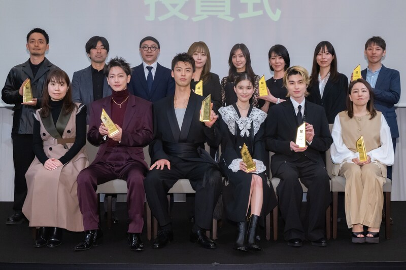 【観る手が止まらない】中毒級ショートドラマ『#裏アカ教師』が最強コンテンツ賞を受賞！ 待望の再放送＆マンガ無料増量キャンペーンも