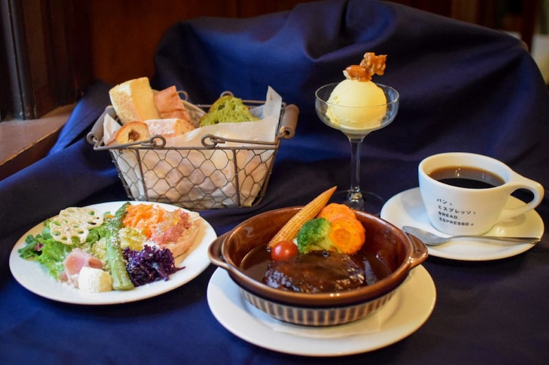 【大阪】自慢のパンが食べ放題に♡ 期間限定で「パンとエスプレッソと堺筋倶楽部」のディナーがスタート