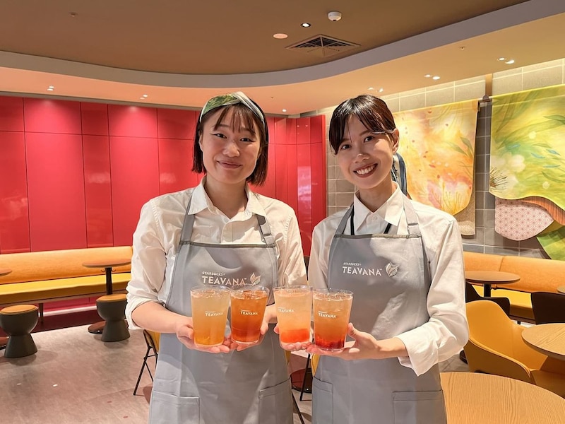 「スターバックス ティー & カフェ」が天王寺ミオ本館にオープン!この夏限定のフルーツアイスティーを味わってきた!