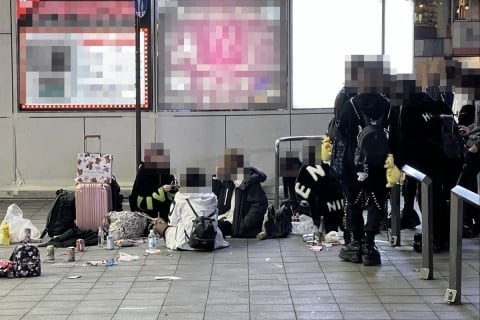 歌舞伎町で中学生が転落死、通行人も負傷…飛び降りに「巻き込む」法的問題は?