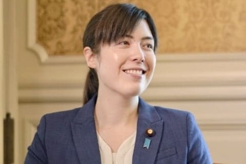 小野田紀美大臣、週刊新潮の取材を「迷惑行為」と批判　編集部は「正当な取材」と反論