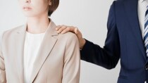 「女としてみてしまう」取引先からセクハラも、上司は守ってくれず…会社の責任は？