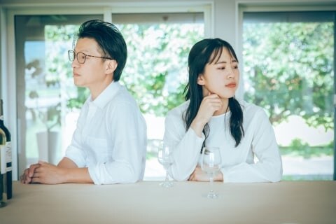 風俗で借金し妻のクレカを無断利用「それでも離婚したくない」夫の希望は通るのか？