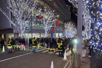 テレビ朝日ビルから外部スタッフ転落か、通行人は負傷…「飛び降り」の法的リスクは？