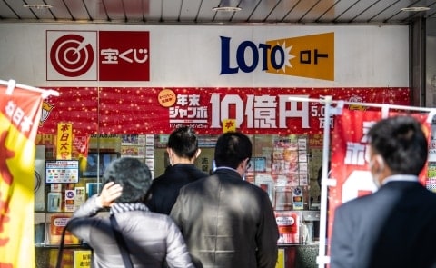離婚直前に買った「年末ジャンボ」が当選、財産分与の対象に？「不倫で別れた元妻から請求されたら…」
