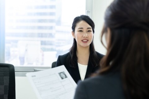 「よくもまぁ」不採用だった会社から再面接の電話…履歴書の再利用は許される？