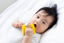 「かわいい」が危険に？立体シール大流行の裏で、医師や親世代が「乳幼児の誤飲リスク」警告