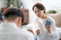 裁判に勝っても赤字？ 独身偽装は「騙されてからでは遅い」　既婚を見抜くチェックポイントは