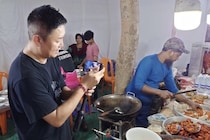 ガンジス川「放尿騒動」 何が起きていた？ 目撃した案内人が証言 「相手国へのリスペクト忘れないで」