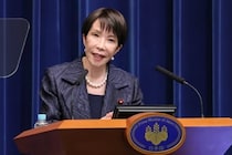 選挙期間中の「さなえちゃんクッキー」販売で波紋、販売店の対応分かれる　公選法違反の可能性は？