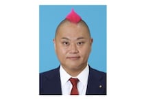 市議が「金をおろしてこい」で3万円取得、恐喝で逮捕される理由は？ 強盗との違いを弁護士が解説