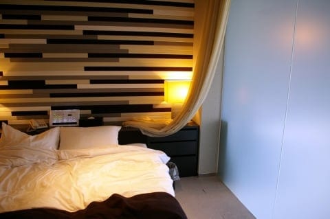 15歳少女に現金渡してわいせつ疑い→児童買春禁止法で逮捕、不同意罪との境界線は？