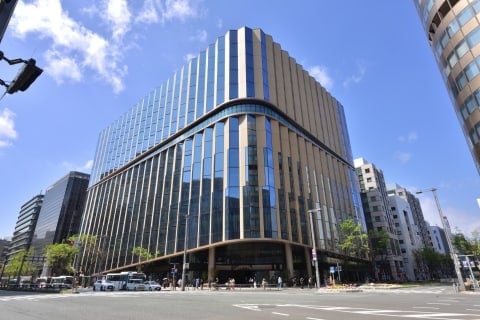 「友人限定だから大丈夫」は危険…BeRealで相次ぐ社内情報漏えい、企業と従業員の責任は？