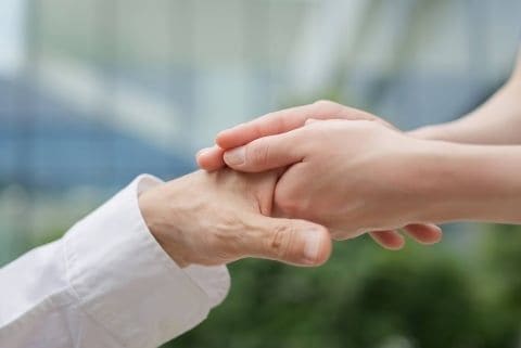 「人生の節目で迷わず挑戦してきた」保健師から弁護士へ、トリプルライセンス弁護士の覚悟