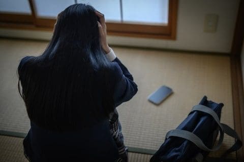 「吐いたご飯を食べさせられた」警察庁が公表、闇バイトの悲惨すぎる体験談　「人生を棒に振るな」と啓発