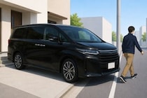 「駐車スペースに合う車を買って」自宅から歩道にはみ出す大型ワゴン車、事故が起きたら誰の責任？