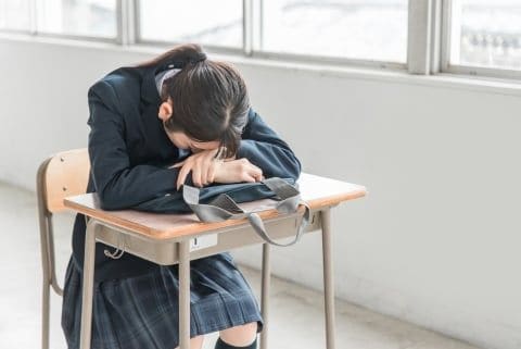 「私は罪の子なんだと思っていた」不倫した親から生まれた子どもたちが語る苦悩 SNSで共感広がる