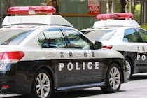「威嚇射撃」しても向かってきた…刃物の男性に「発砲」→死亡、警察官が「拳銃」を撃てるのはどんなとき？