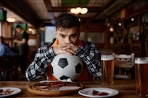 W杯で入った「DAZN」解約しよう→「30日前まで」に手続きが必要だった…これって法的に問題ない？