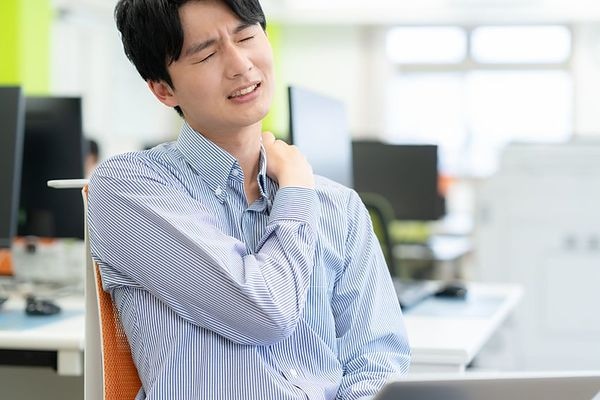 筋肉が分泌する「運動ホルモン」で疲労回復──歩くだけで始まる体内修復システム