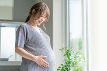 産後に骨盤矯正は本当に必要？産婦さんの疲労回復に鍼灸治療という選択肢