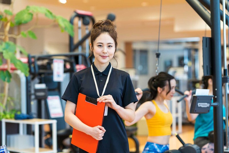 スポーツインストラクターとは？ 仕事内容、就業先、なり方・資格、年収・給料、将来性について